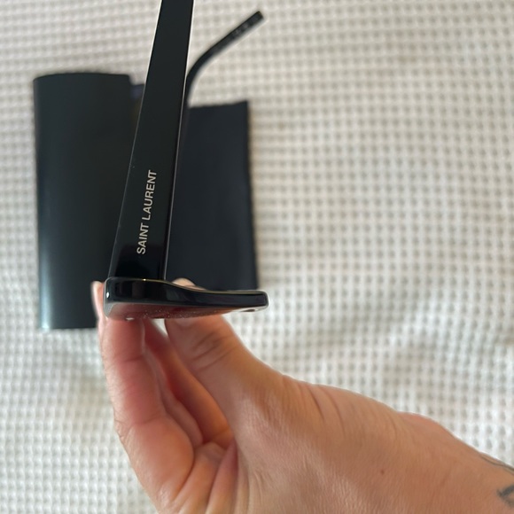 ** SOLD ** yves saint laurent sunglasses mica - Picture 6 of 8